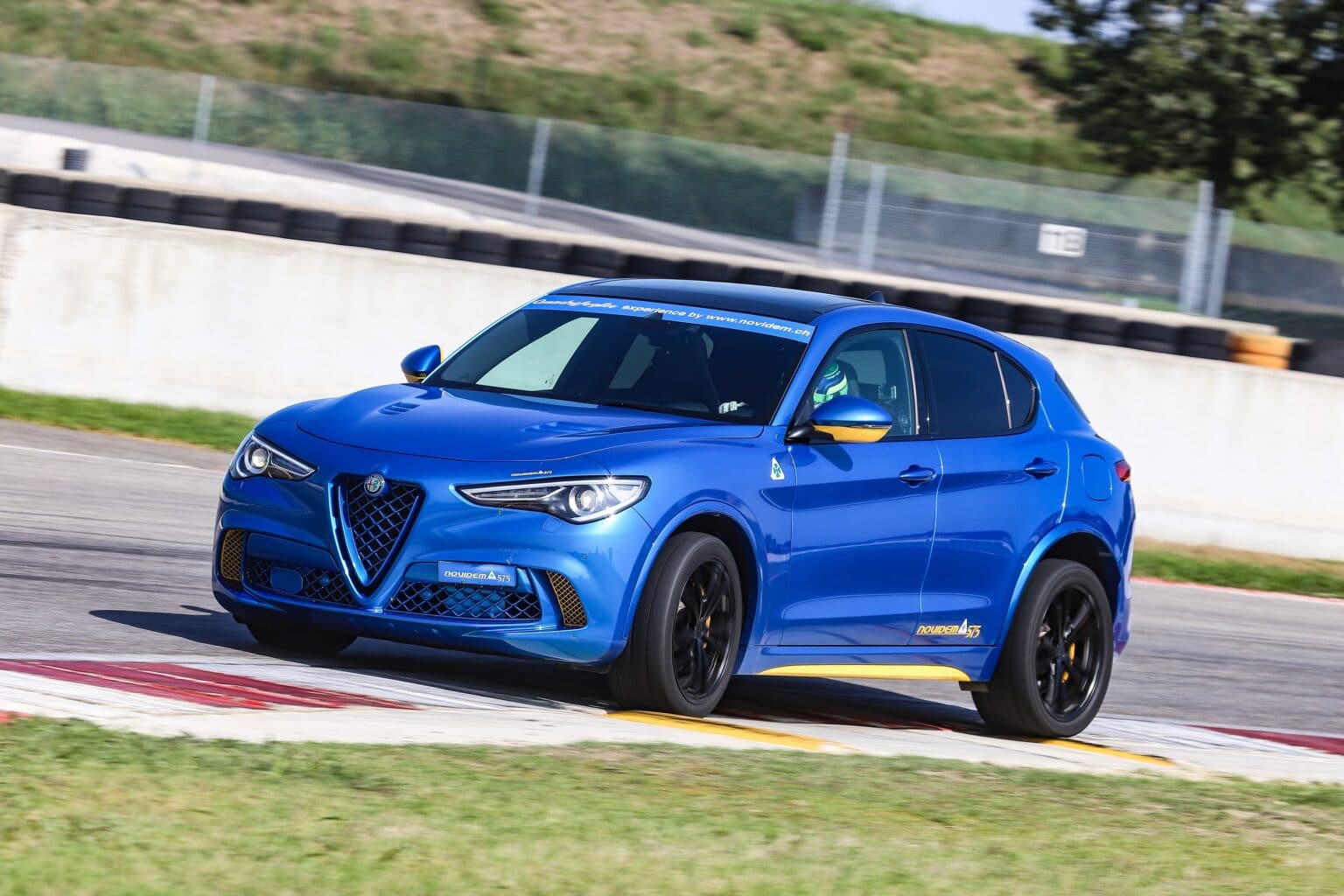 Alfa romeo stelvio qv