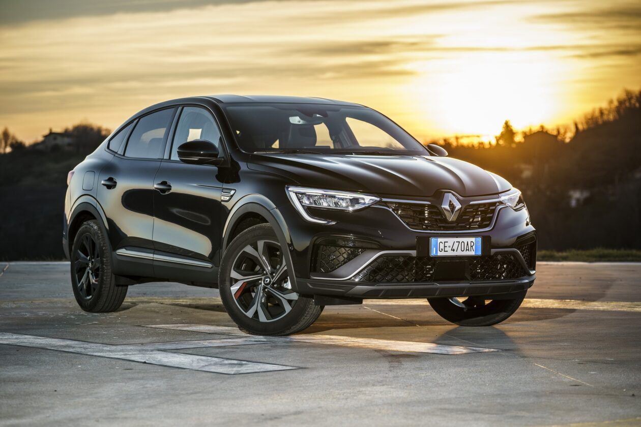 Renault arcana комплектации