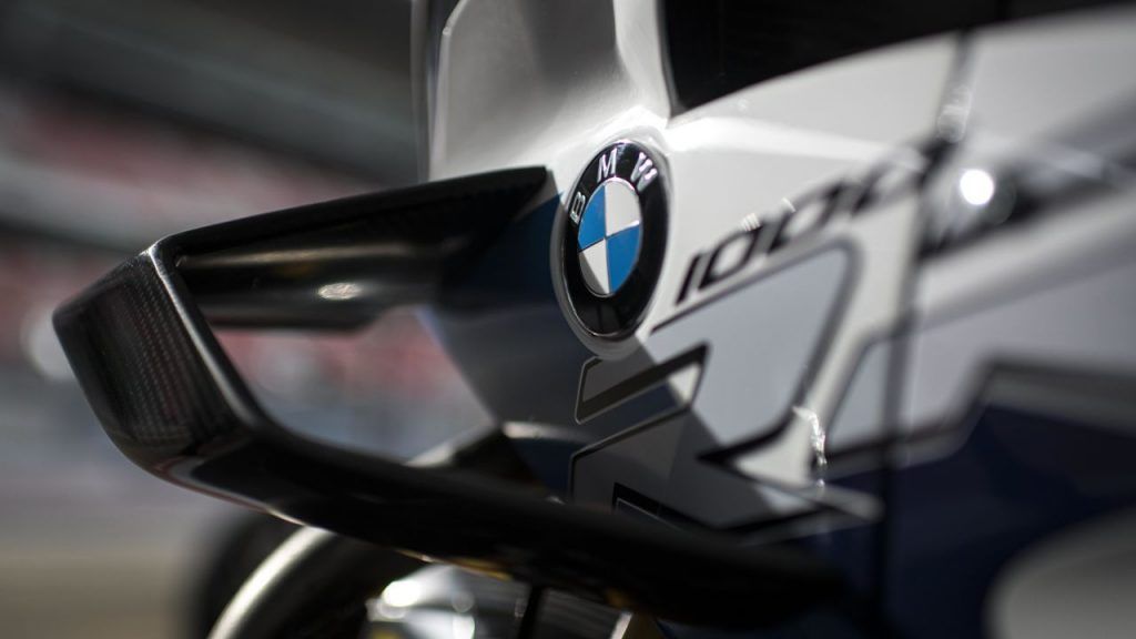 motogp-bmw-superbike-social