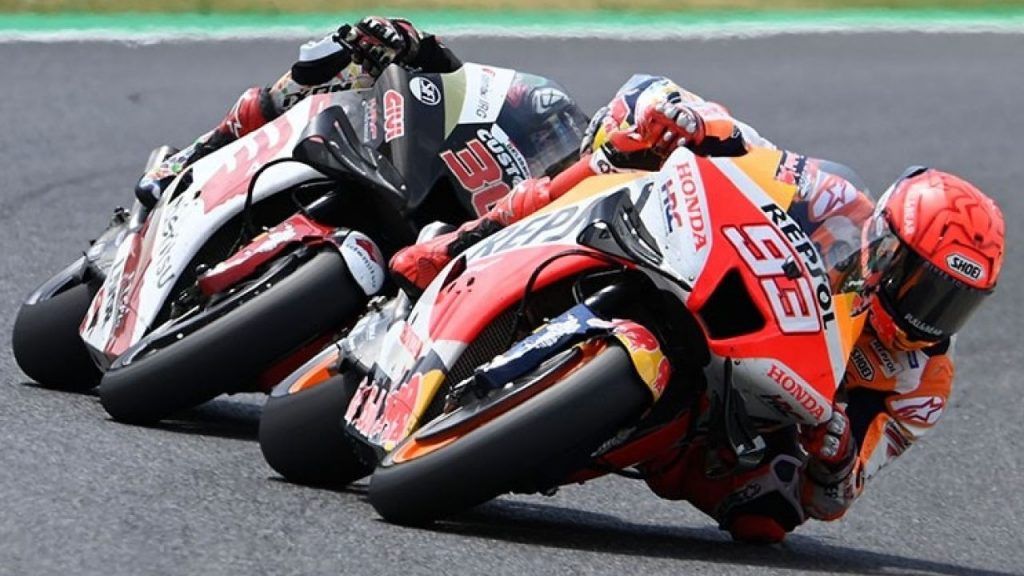 marquez-nakagami-motogp-honda-social