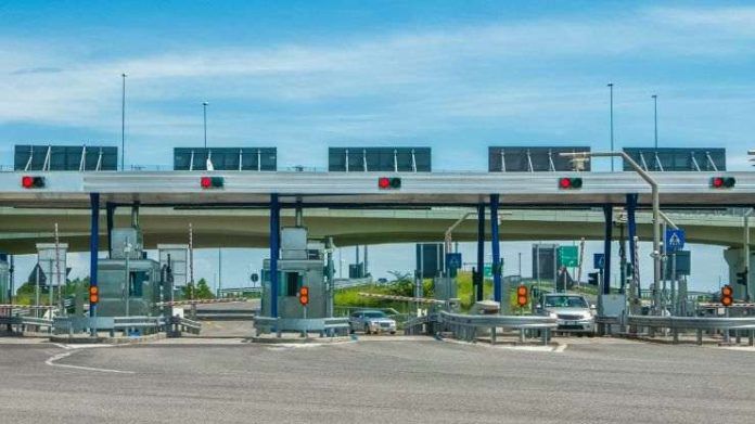 Autostrada Mai Fare Questa Manovra Al Casello Ti Levano Tutto