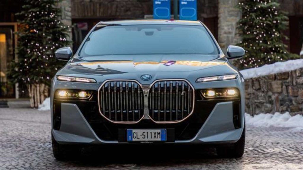 BMW Serie 7 (media press)