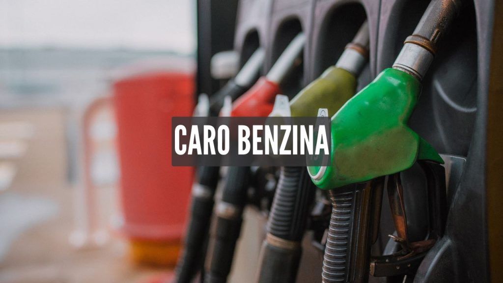 "2,5 al litro", caro benzina