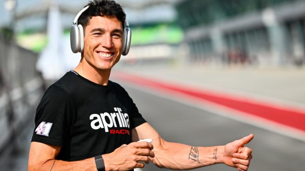 aleix-espargaro-aprilia-motogp-sepang