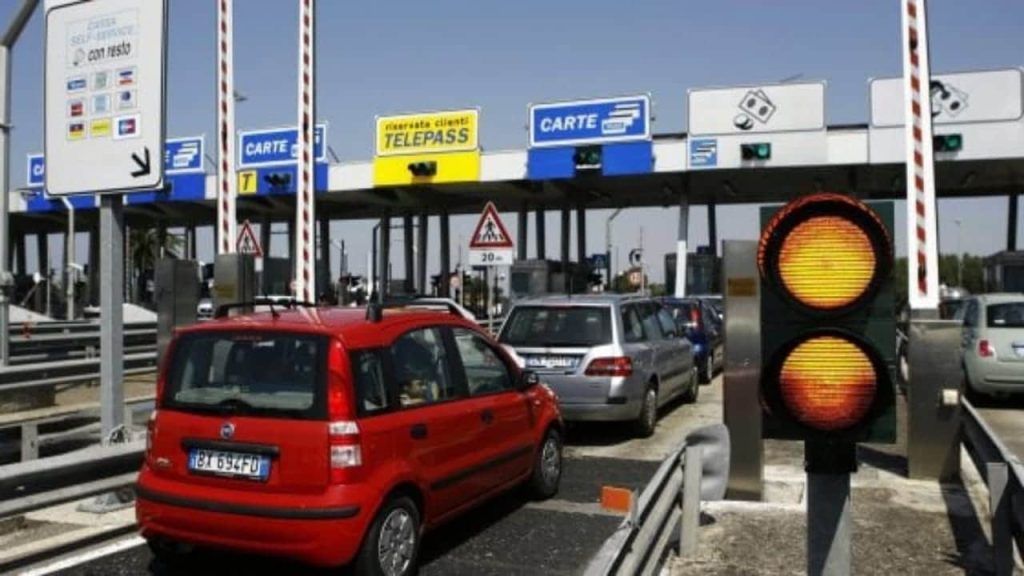 Cambia tutto ai pedaggi autostradali